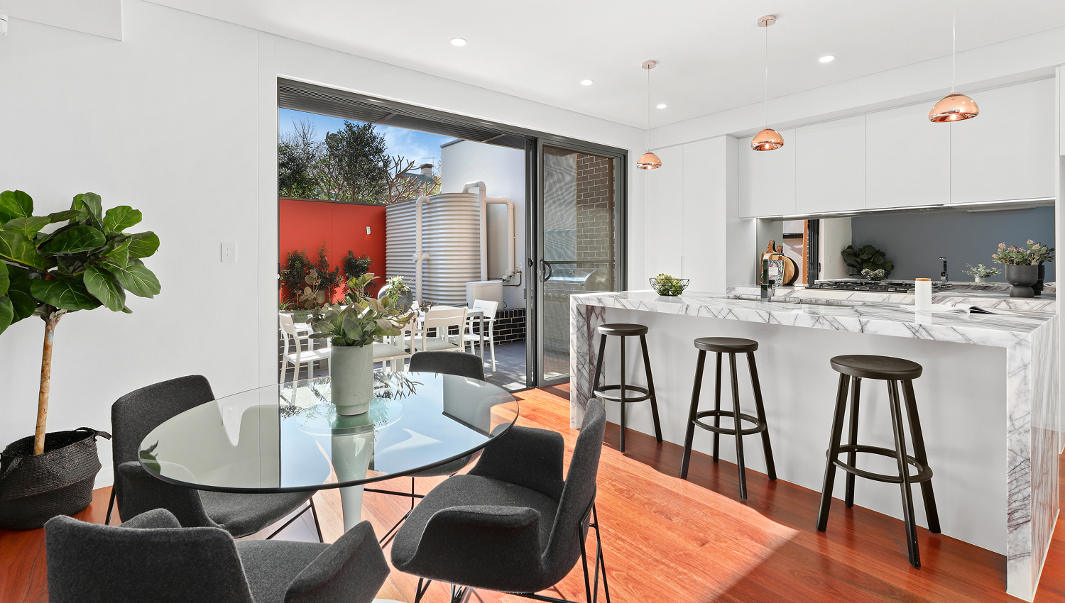 41b_roberts_st_st_peters_nsw_2044_australia_high_dining_kitchen-1