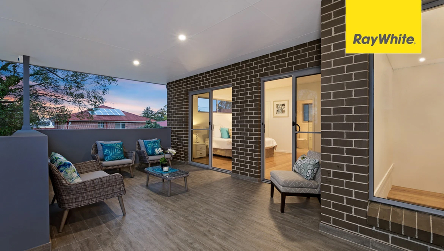h1006-hires-29685-9hermingtontwilight-balcony-web-1