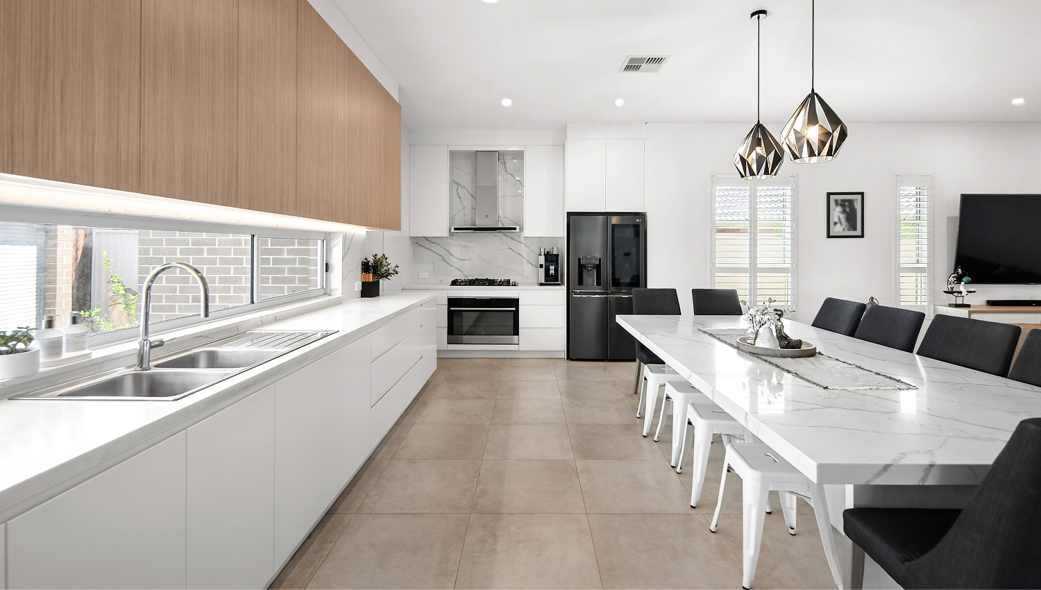 jocon_building_high_dining_kitchen-1
